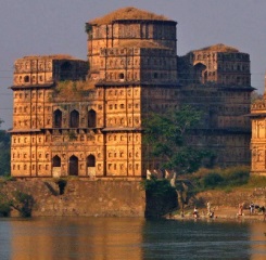 Sanchi Weekend Tour Package 
